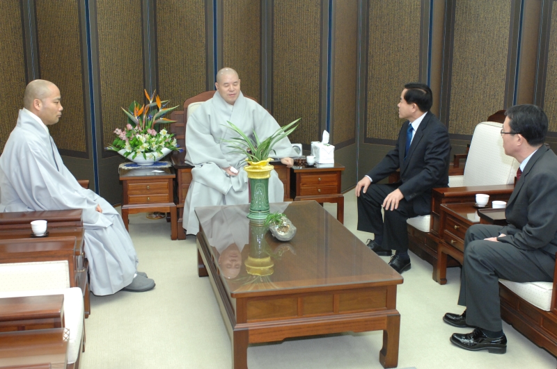 2010.02.04_경찰청 정보국장 예방 (16)
